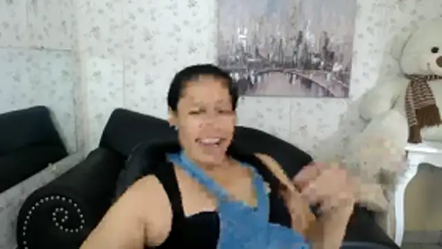 mature martina online show from June 15, 8:33 pm