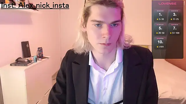 Alex Nick  online show from February 18, 8:03 pm