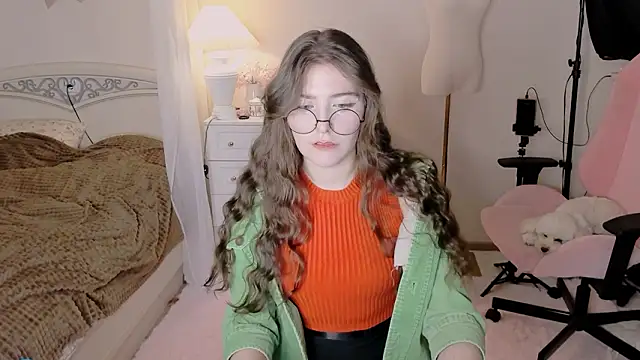 RuthMorse online show from February 3, 6:24 pm