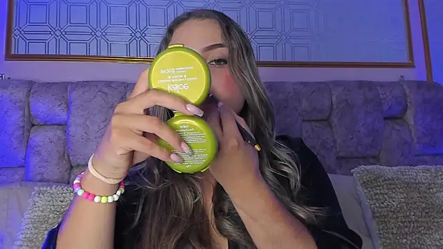 AnnyLopezz  online show from December 29, 3:54 am