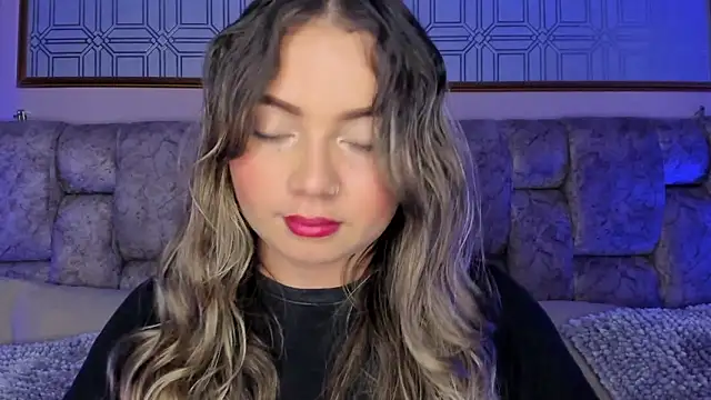 AnnyLopezz  online show from March 14, 8:10 am