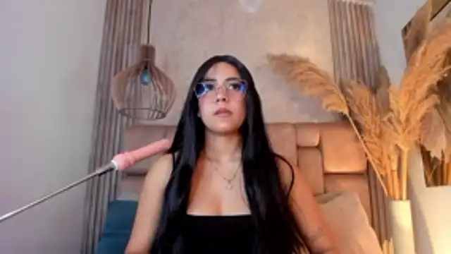 AnnyLopezz  online show from February 8, 5:22 am