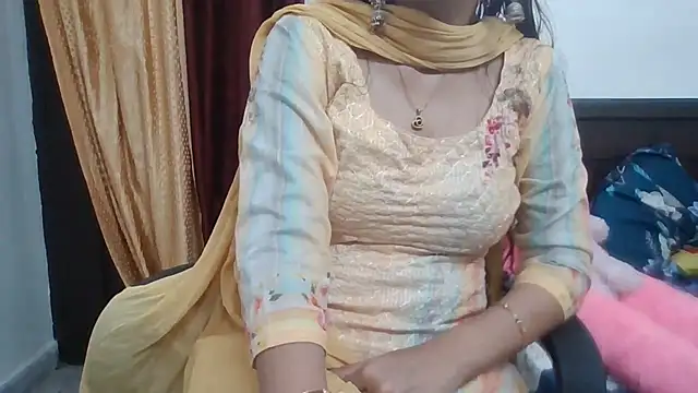 Sexy iknoor online show from July 26, 5:48 am