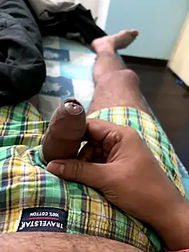 Snapshot of yourheroforfun chatting on November 24, 6:40 pm yourheroforfun online show from November 24, 6:40 pm