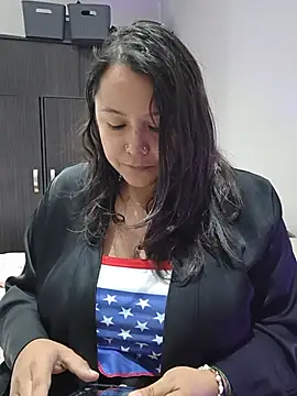 bigbooty-30 online show from July 1, 1:13 pm