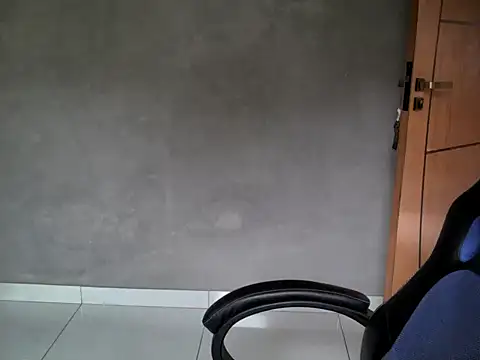 Gust027 online show from April 13, 5:18 pm