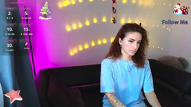 Snapshot of xx_adrihanna_xx chatting on December 30, 7:59 am xx adrihanna xx online show from December 30, 7:59 am