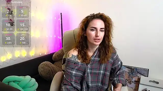 Snapshot of xx_adrihanna_xx chatting on January 21, 6:33 am xx adrihanna xx online show from January 21, 6:33 am