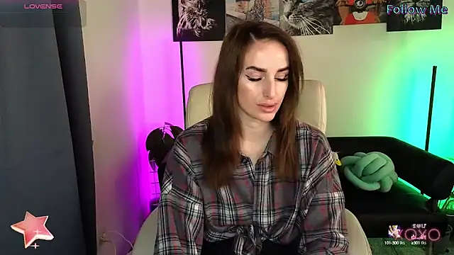 Snapshot of xx_adrihanna_xx chatting on February 26, 5:28 pm xx adrihanna xx online show from February 26, 5:28 pm