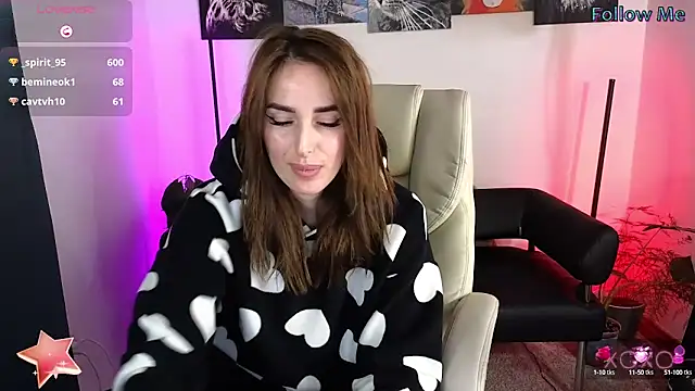 Snapshot of xx_adrihanna_xx chatting on March 4, 8:05 pm xx adrihanna xx online show from March 4, 8:05 pm