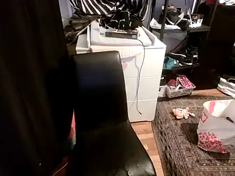 Bebemickey75 online show from March 11, 10:31 pm