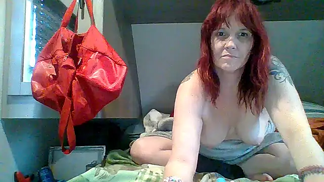 spundarella420 online show from January 10, 3:27 pm