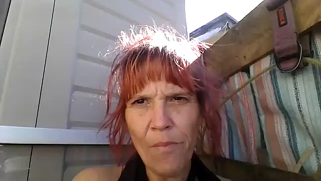 Snapshot of spundarella420 chatting on December 15, 4:55 pm spundarella420 online show from December 15, 4:55 pm