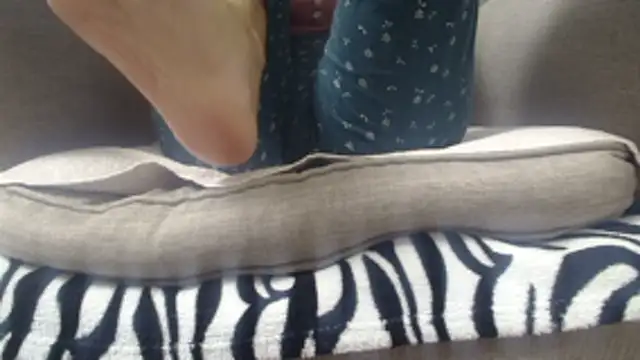 Snapshot of Web_Lady chatting on November 25, 6:52 pm Web Lady online show from November 25, 6:52 pm