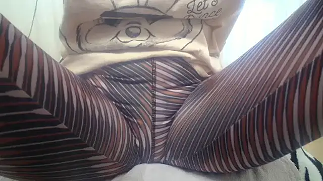 Snapshot of Web_Lady chatting on February 13, 7:37 am Web Lady online show from February 13, 7:37 am