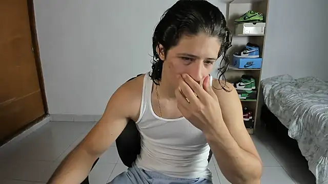 imtonny19 online show from March 14, 11:11 pm