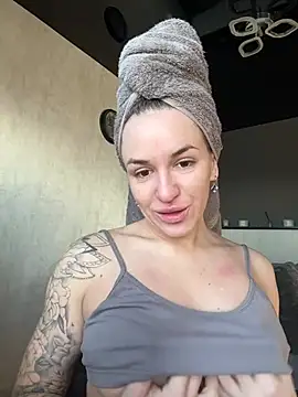 SofiJames online show from February 22, 5:55 am