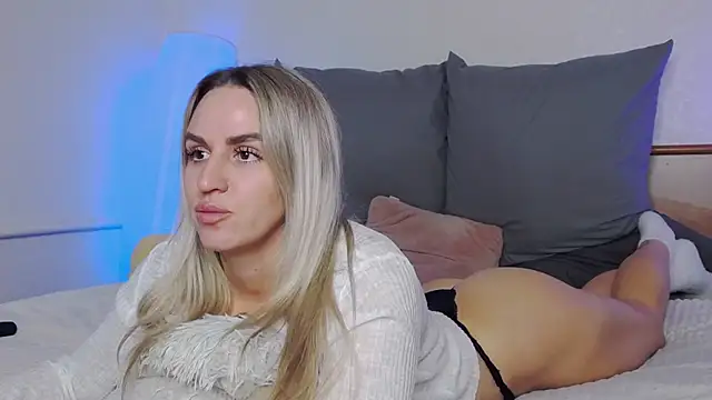 SofiJames online show from November 23, 6:57 am