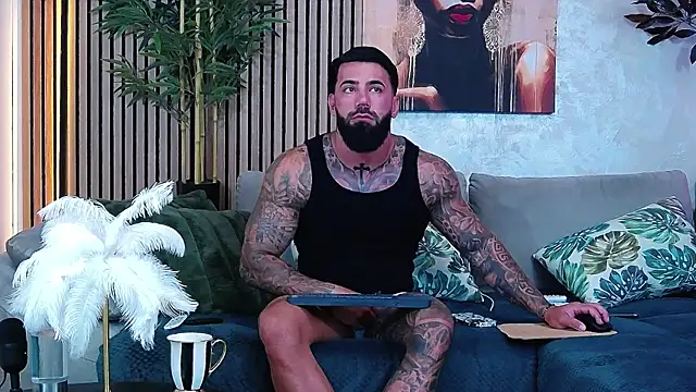 masterkingofmusclee online show from July 21, 7:54 am