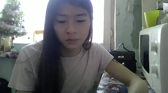 Snapshot of CarlyJoy chatting on January 9, 6:38 am CarlyJoy online show from January 9, 6:38 am