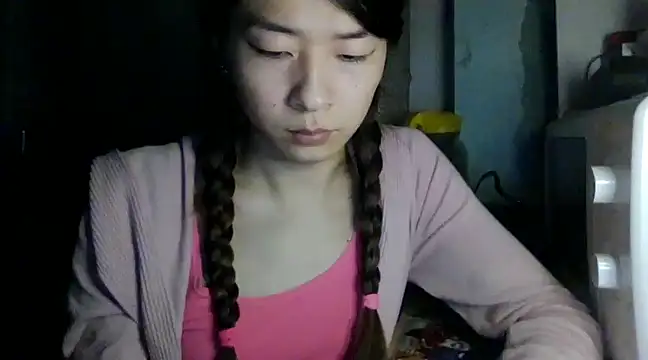 Snapshot of CarlyJoy chatting on January 30, 3:51 pm CarlyJoy online show from January 30, 3:51 pm