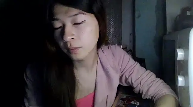 Snapshot of CarlyJoy chatting on February 1, 4:22 pm CarlyJoy online show from February 1, 4:22 pm