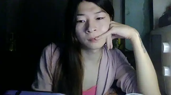 Snapshot of CarlyJoy chatting on February 5, 6:15 pm CarlyJoy online show from February 5, 6:15 pm