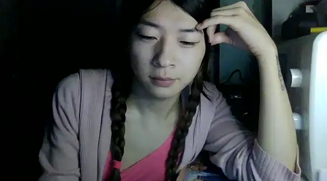 Snapshot of CarlyJoy chatting on February 9, 3:23 pm CarlyJoy online show from February 9, 3:23 pm