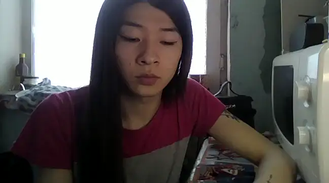 Snapshot of CarlyJoy chatting on February 13, 11:39 am CarlyJoy online show from February 13, 11:39 am