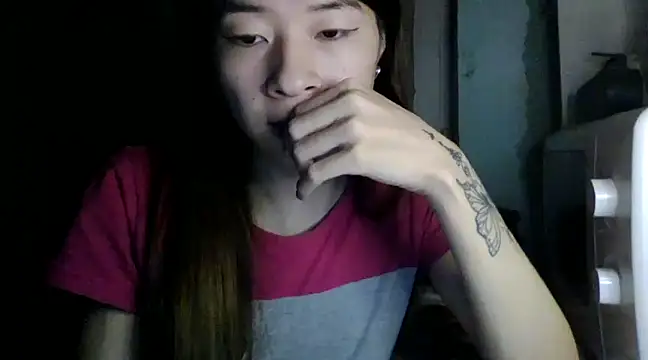 Snapshot of CarlyJoy chatting on February 16, 1:49 pm CarlyJoy online show from February 16, 1:49 pm