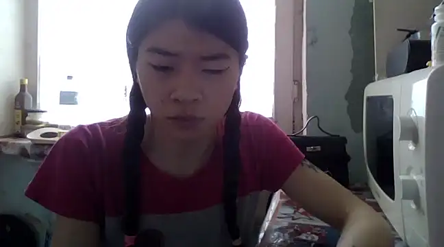Snapshot of CarlyJoy chatting on February 19, 7:50 am CarlyJoy online show from February 19, 7:50 am