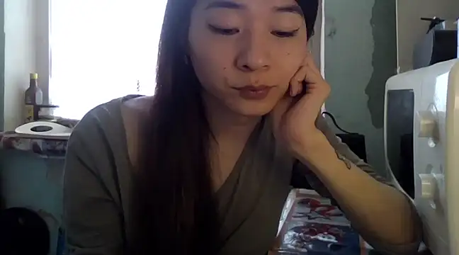 Snapshot of CarlyJoy chatting on March 1, 8:13 am CarlyJoy online show from March 1, 8:13 am