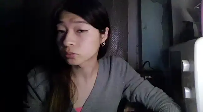 Snapshot of CarlyJoy chatting on March 4, 2:32 pm CarlyJoy online show from March 4, 2:32 pm