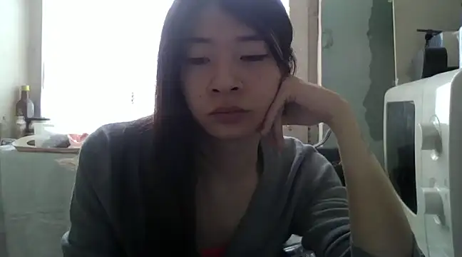 Snapshot of CarlyJoy chatting on March 9, 9:24 am CarlyJoy online show from March 9, 9:24 am