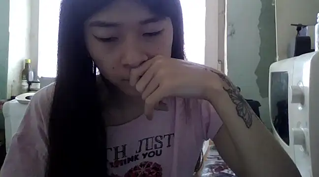 Snapshot of CarlyJoy chatting on March 13, 9:21 am CarlyJoy online show from March 13, 9:21 am