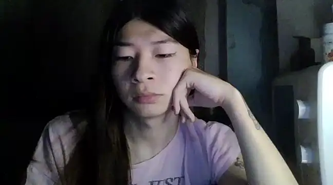 Snapshot of CarlyJoy chatting on March 16, 3:17 pm CarlyJoy online show from March 16, 3:17 pm
