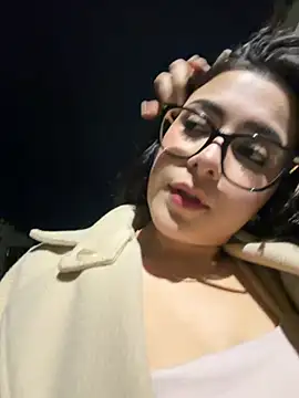 Snapshot of Natha_Fantasy chatting on February 12, 1:44 am Natha Fantasy online show from February 12, 1:44 am