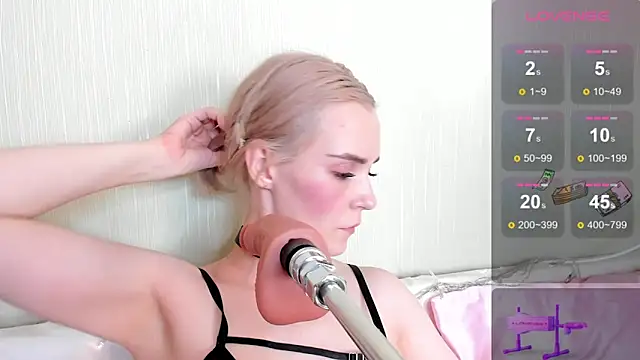 Snapshot of Kaya_Devis chatting on February 24, 7:55 am Kaya Devis online show from February 24, 7:55 am