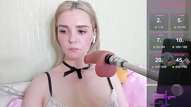 Snapshot of Kaya_Devis chatting on March 14, 7:59 am Kaya Devis online show from March 14, 7:59 am