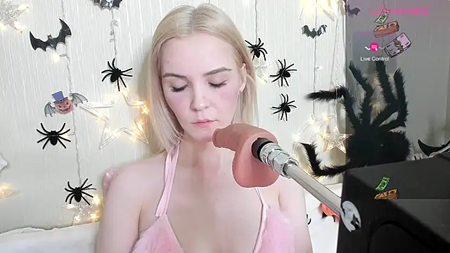 Snapshot of Kaya_Devis chatting on October 25, 3:47 am Kaya Devis online show from October 25, 3:47 am