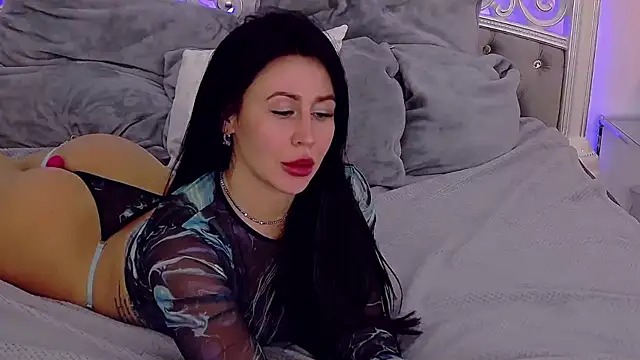 CrissyTaylor online show from February 5, 12:49 pm