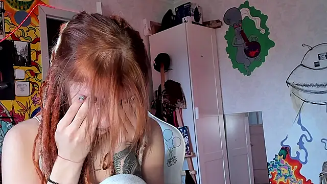 Sunny Mouse  online show from October 3, 1:08 pm