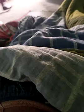 SILENT FUCKER 01 online show from March 21, 5:45 am