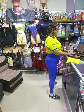 ROSALIALUCY online show from June 15, 11:45 am