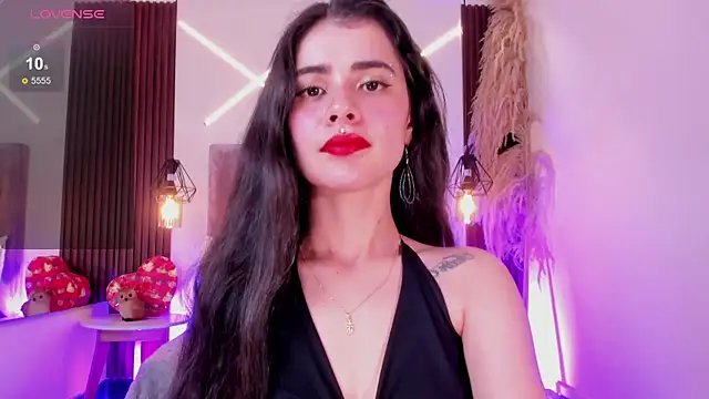 dasha-rodrigues online show from June 13, 2:15 pm