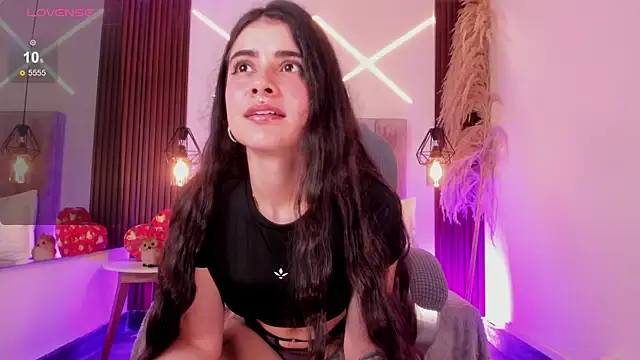 dasha-rodrigues online show from June 24, 1:43 pm