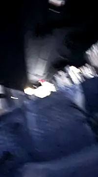 ducicsajsziii online show from December 7, 6:43 am