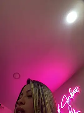 sexyyykloee online show from July 17, 4:41 am