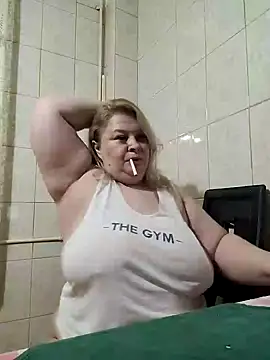 AriannaMilf online show from December 19, 9:17 pm