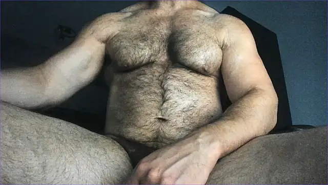 Hugealphabeast online show from July 28, 4:39 pm